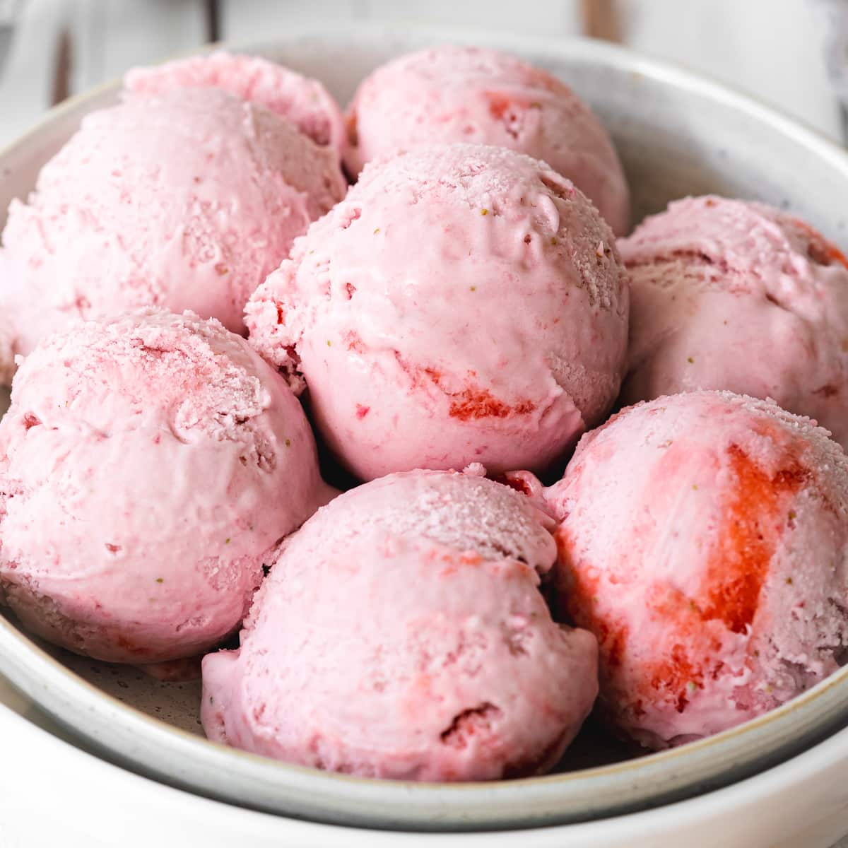 vegan strawberry ice cream recipe