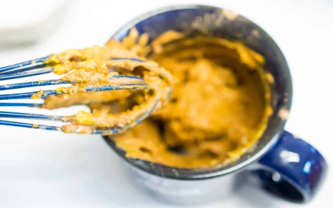 aip mug cake：Instant Mug Cake Recipe