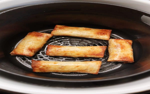 air fryer recipe for cheesesteak egg rolls