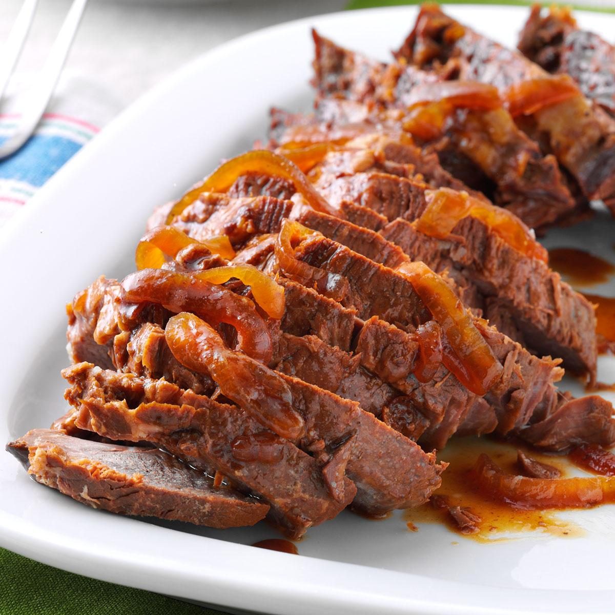 beef tips au jus:Beef Tenderloins in Juicy Gravy