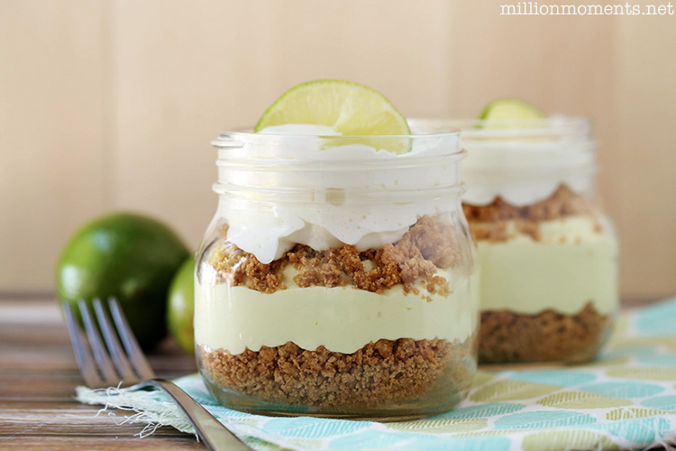 jar desserts:Layered Treats in Jars