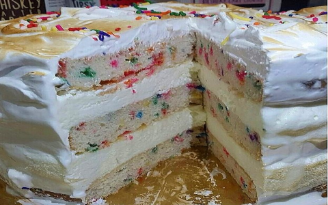 booze cake：Alcohol-Infused Cake