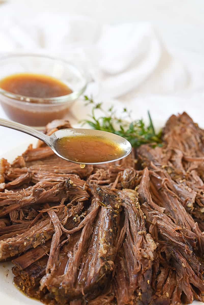 how to cook tri tip in the slow cooker