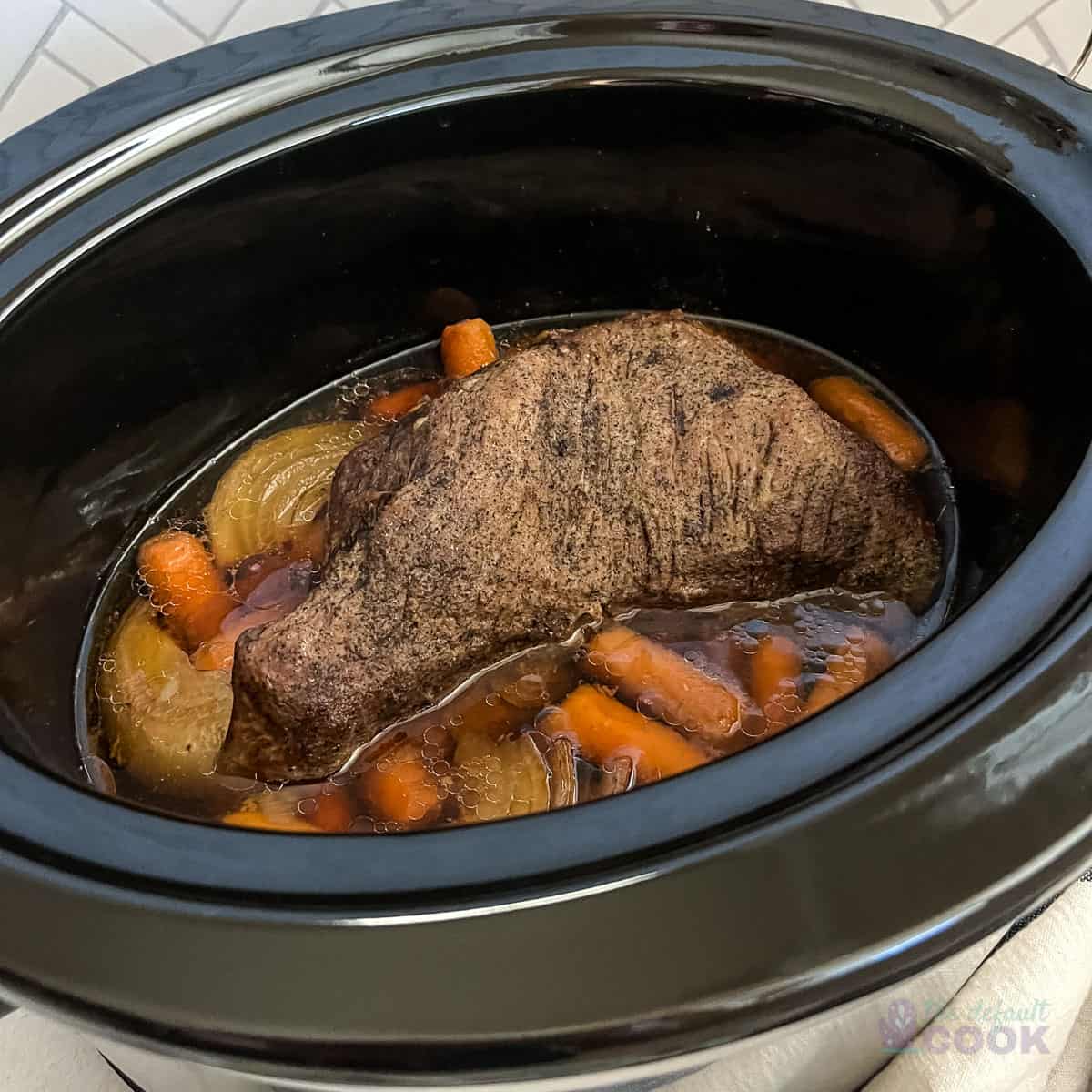 beef tri tip slow cooker:Slow Cooker Beef Tri-Tip