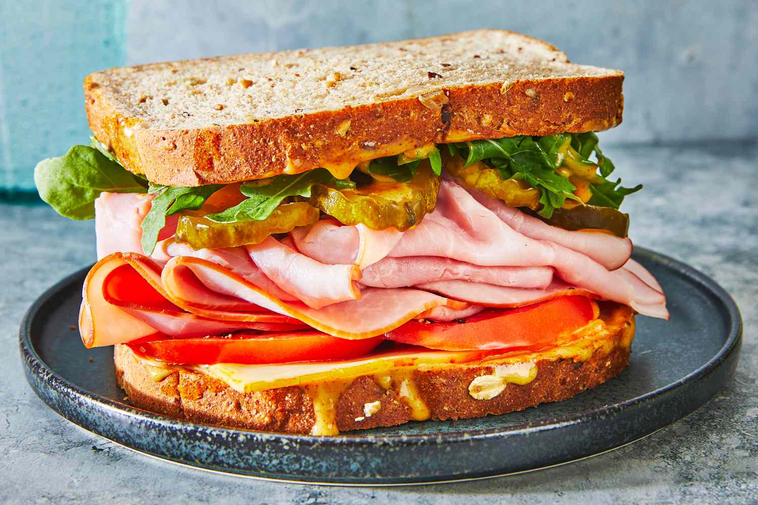 ham on bread:Meat Sandwich