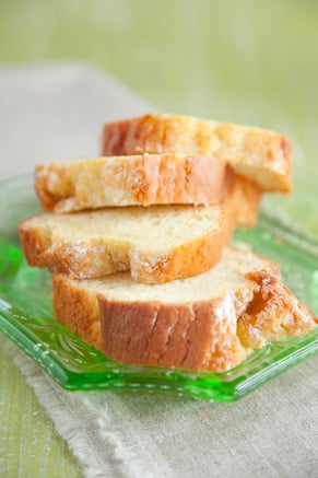 recipe for pound cake with sour cream by paula deen
