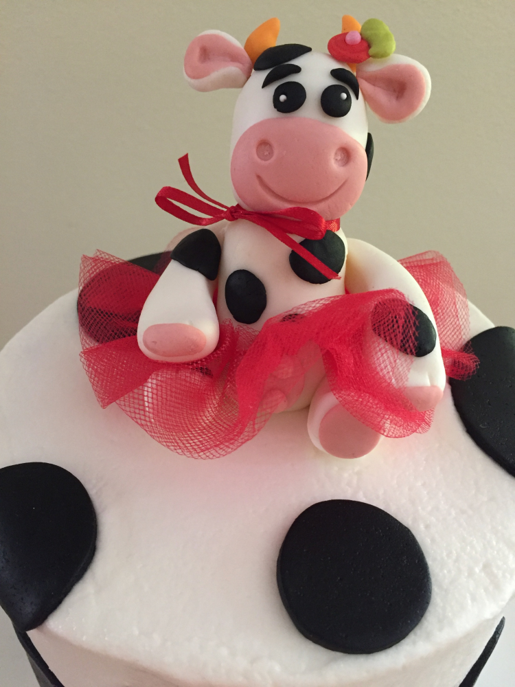 moo cow cake:Milk Cow Dessert