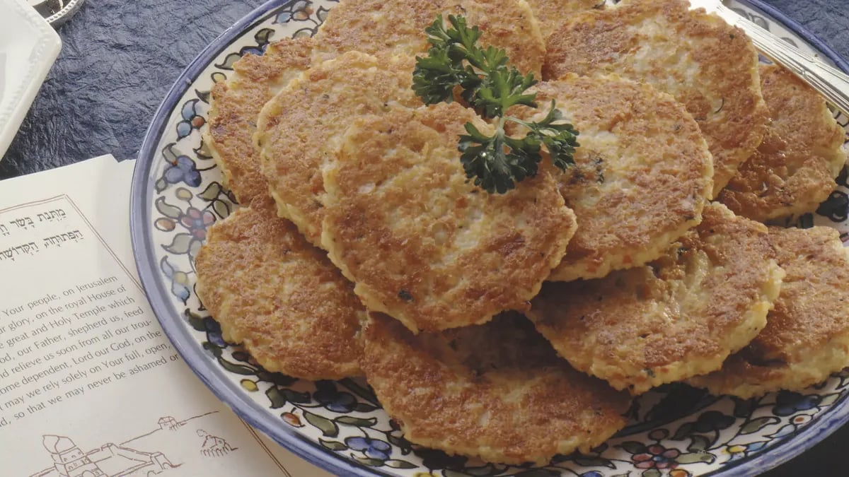 creating potato kugel using potato pancake mix