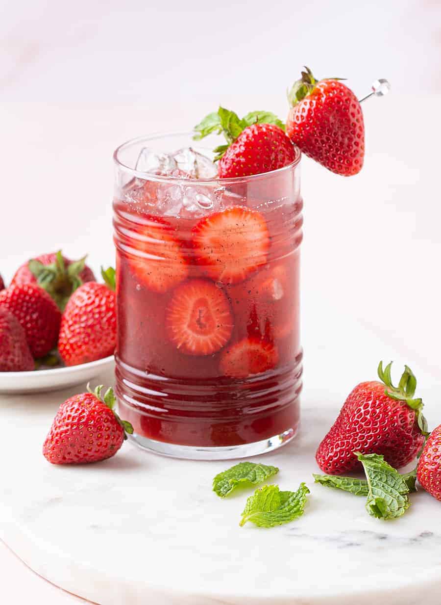 crafting a homemade strawberry refresher