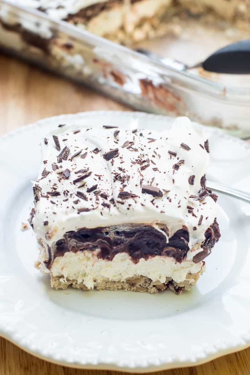 robert redford sweet treat with graham cracker base
