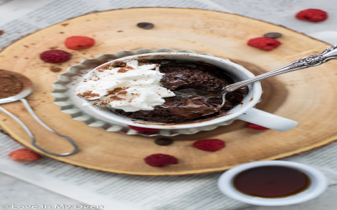 creating a mug cake using hot cocoa mix