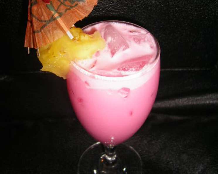 creamy beach cocktail recipe