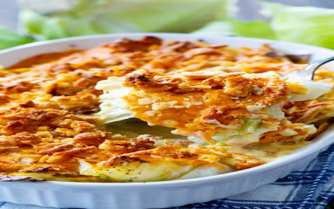 creamy pasta bake topped with buttery crackers