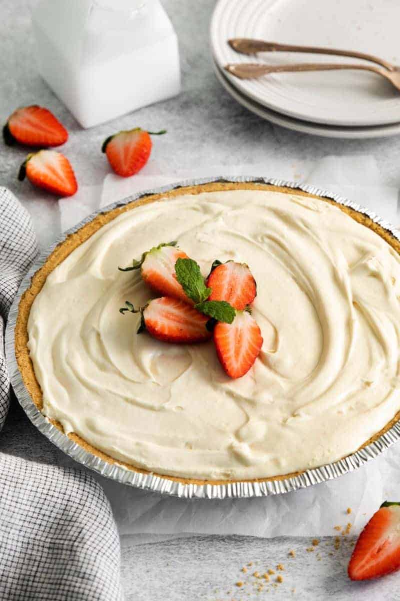 no-bake cheesecake with just 3 ingredients and cottage cheese