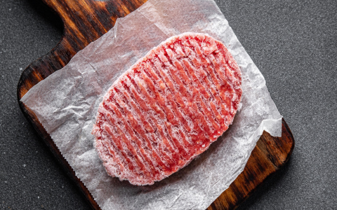 how long can defrosted meat be kept in the fridge
