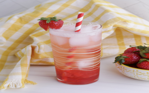 crafting a homemade strawberry refresher