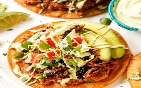 how do tostadas and chalupas differ