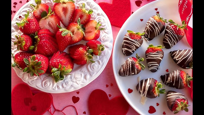 microwave method for making chocolate dipped strawberries