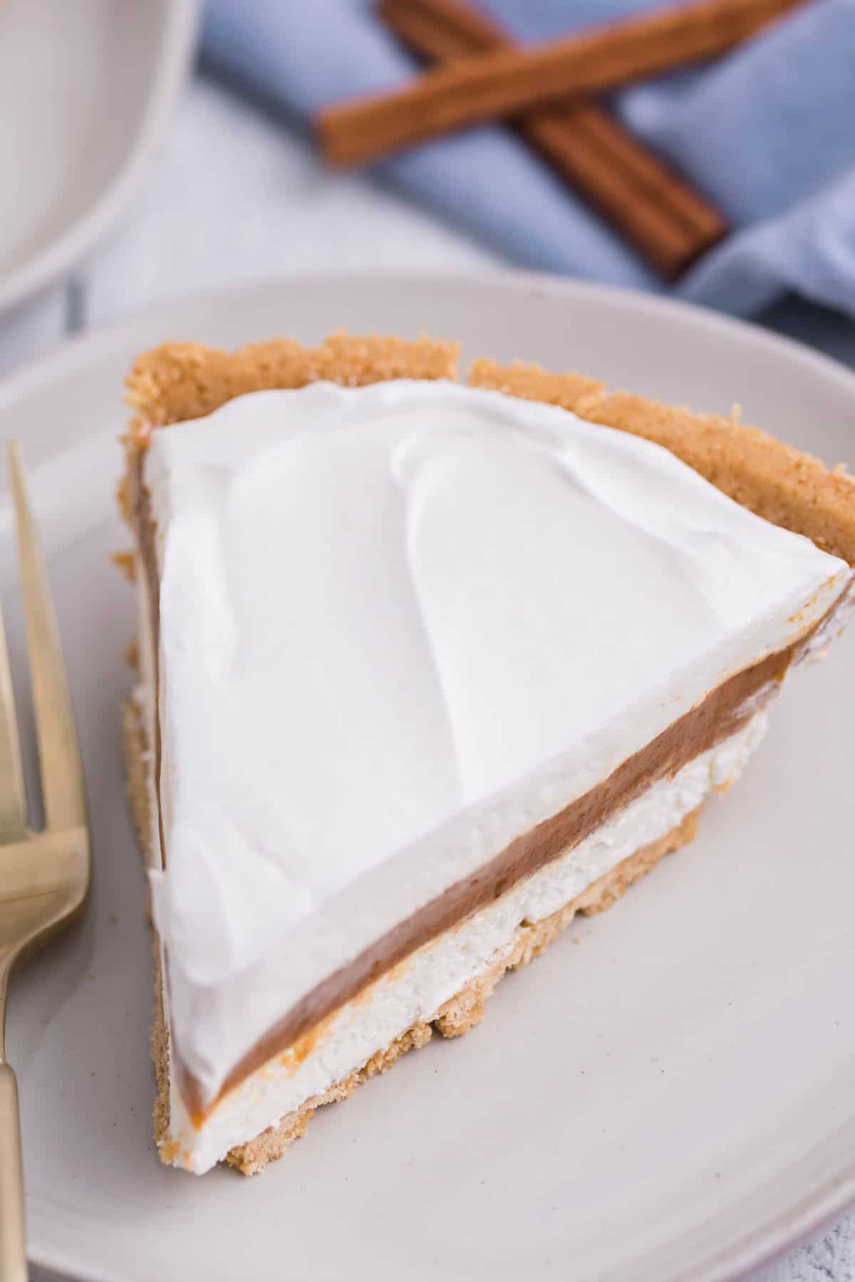 uncooked pumpkin cheesecake sans whipped cream