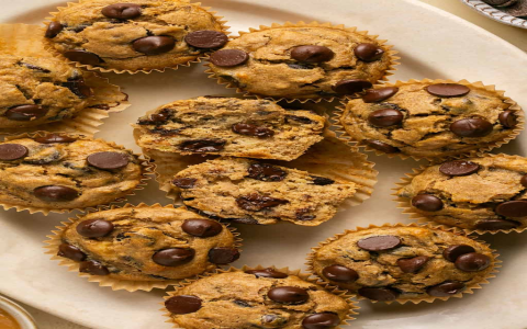 simple banana peanut butter muffins with five ingredients