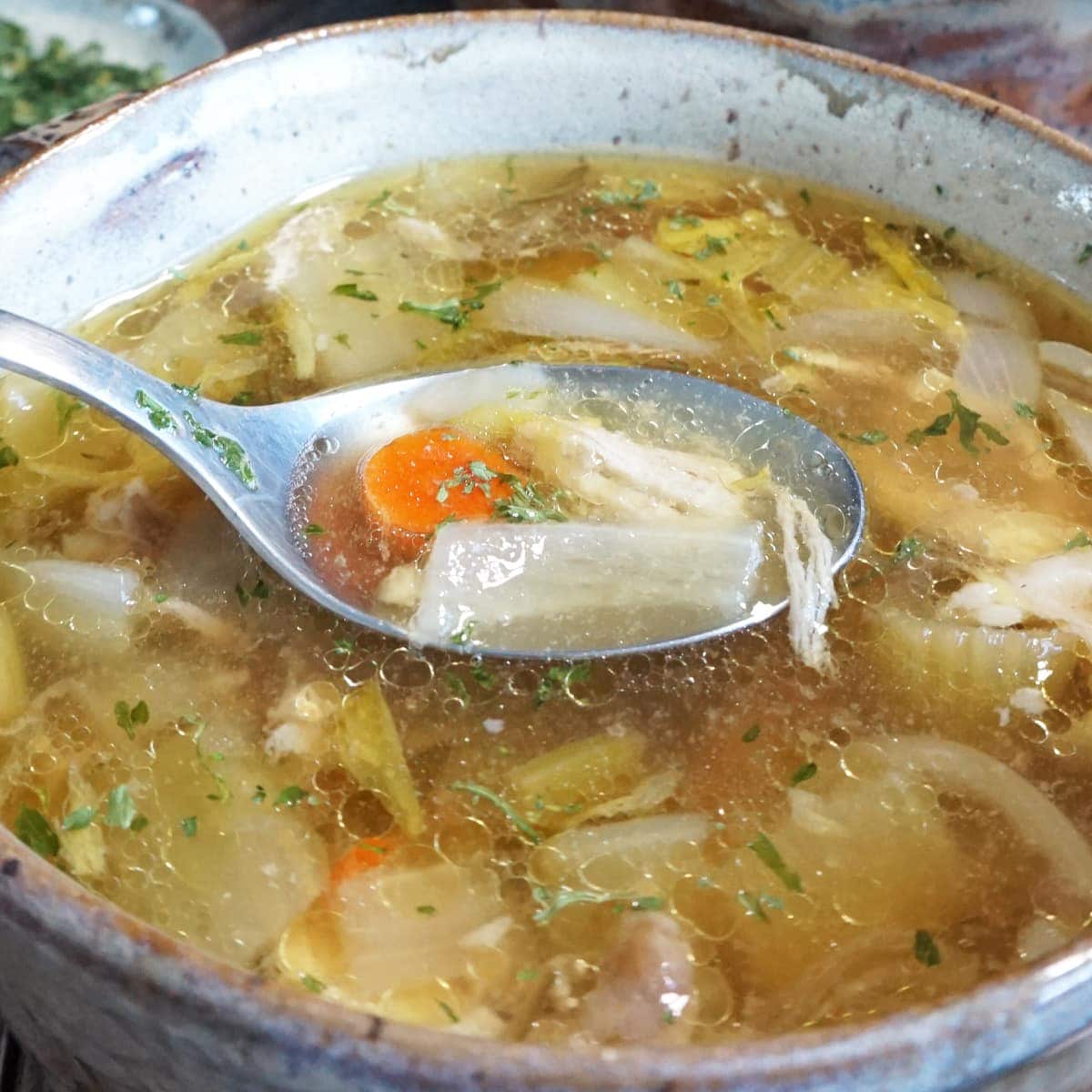 calorie count of homemade chicken soup without noodles