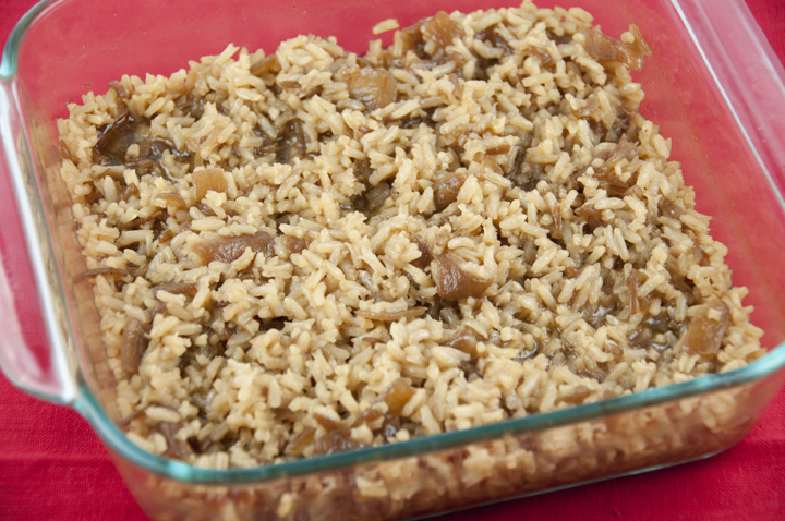 french onion soup-inspired brown rice dish