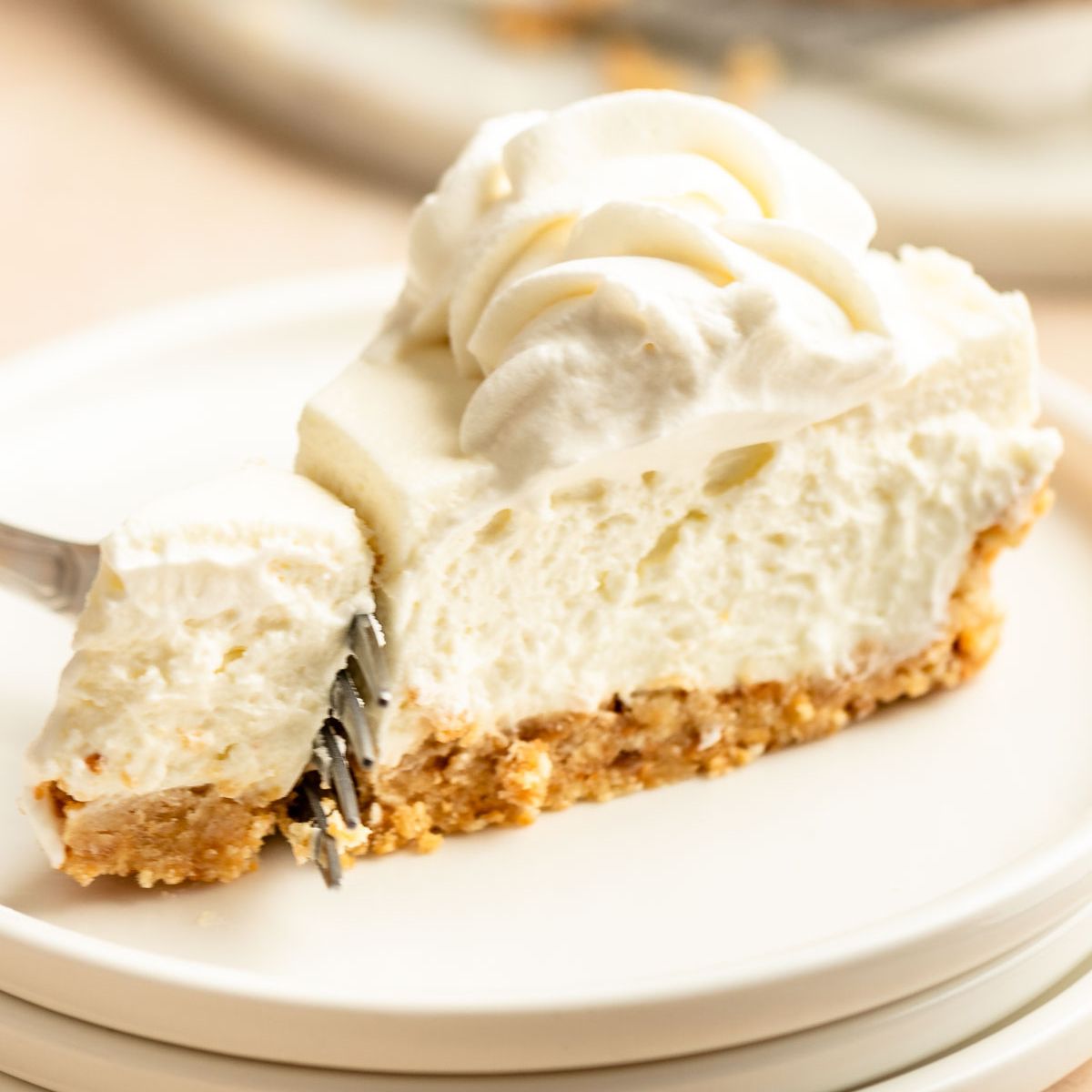 no-bake cheesecake with just 3 ingredients and cottage cheese