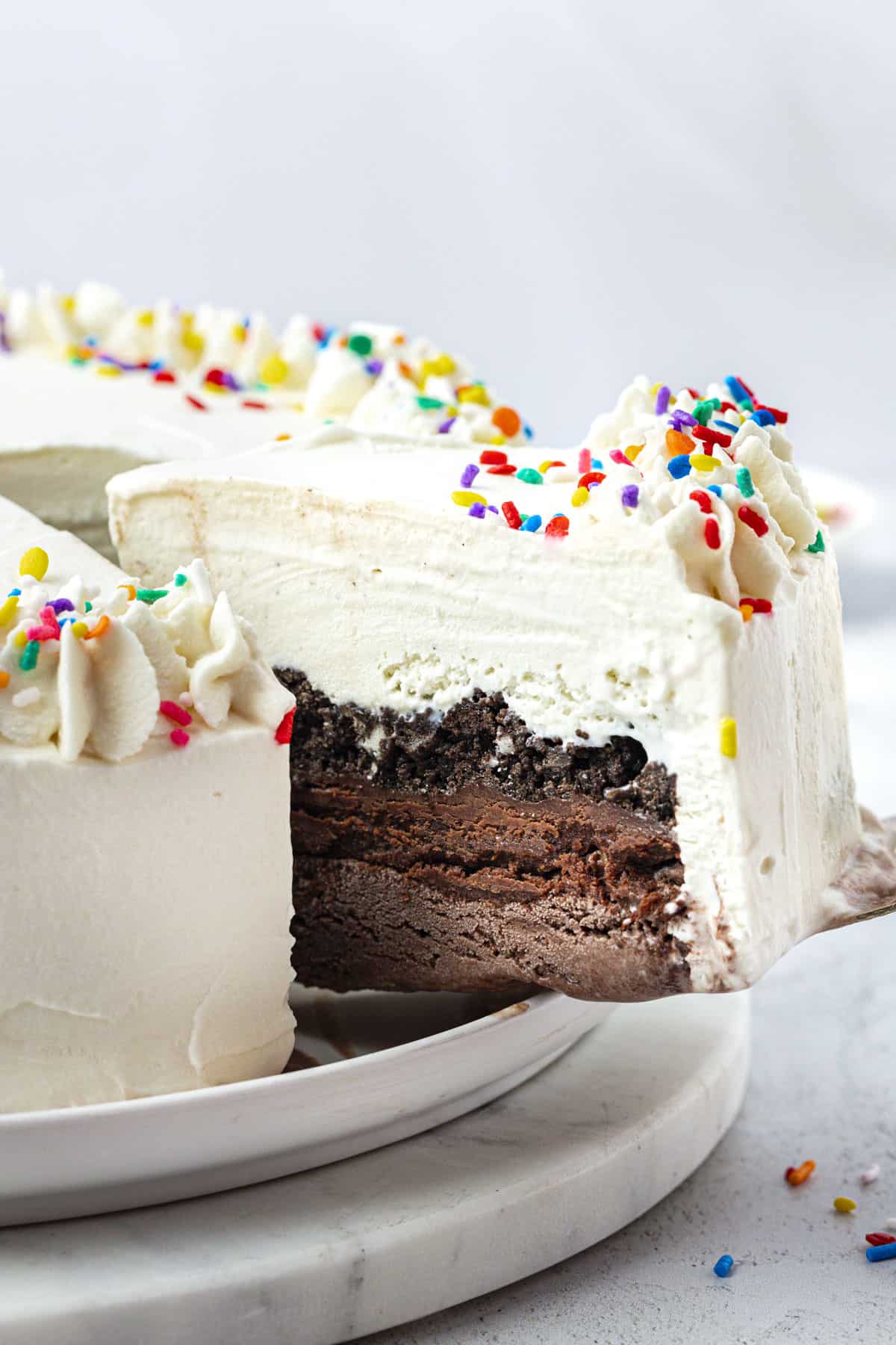duration of ice cream cake at room temperature