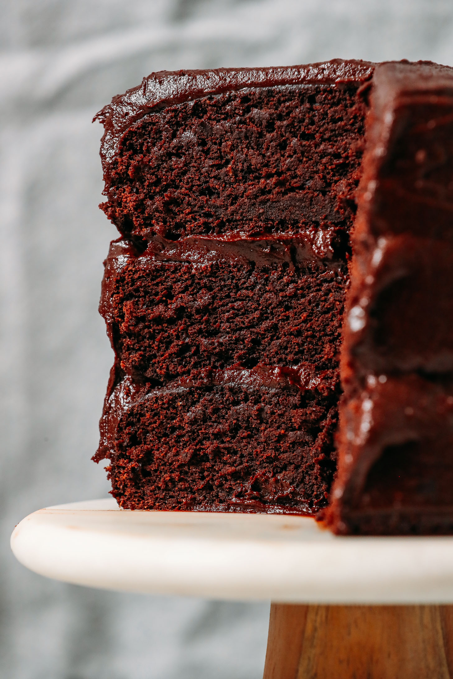Quick & Simple Gluten-Free Vegan Chocolate Cake with Almond Flour