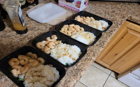 Shrimp Pho and Calories: Counting Them in a Large Bowl Made Easy