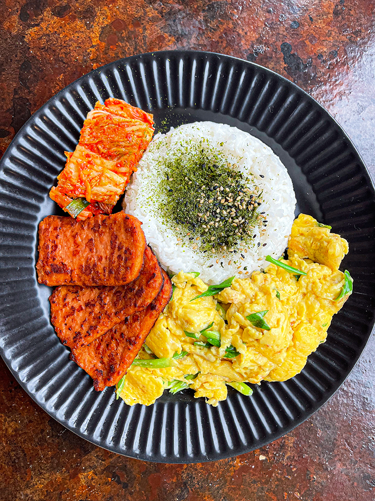 What is a Normal Breakfast Meal for Hawaiian? Simple Island Breakfast Ideas