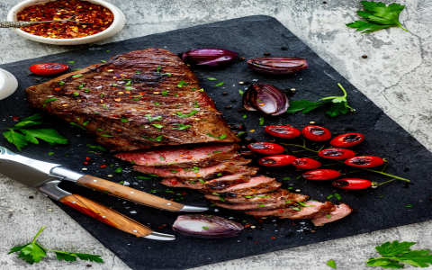 Tri Tip: What Temperature for Medium Rare? (Grilling and Oven Tips Included)