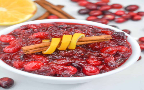 Easy Cranberry Mandarin Orange Sauce Recipe: Perfect for Your Holiday Meals!