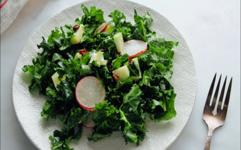 Make Delicious Kale Salad with Apples and Cranberries at Home