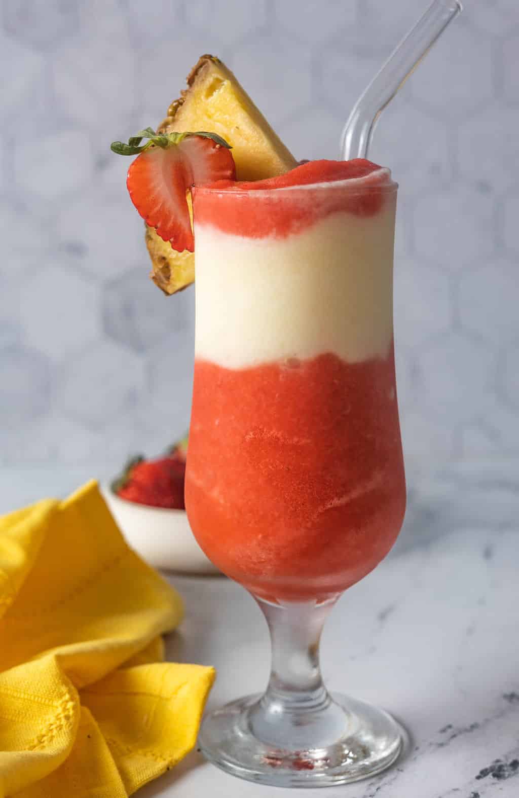 Easy Steps to Mix Strawberry Daiquiri and Pina Colada at Home