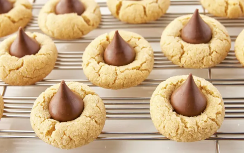 Ethels Sugar Cookies: Betty Crockers Classic Recipe Made Easy For You