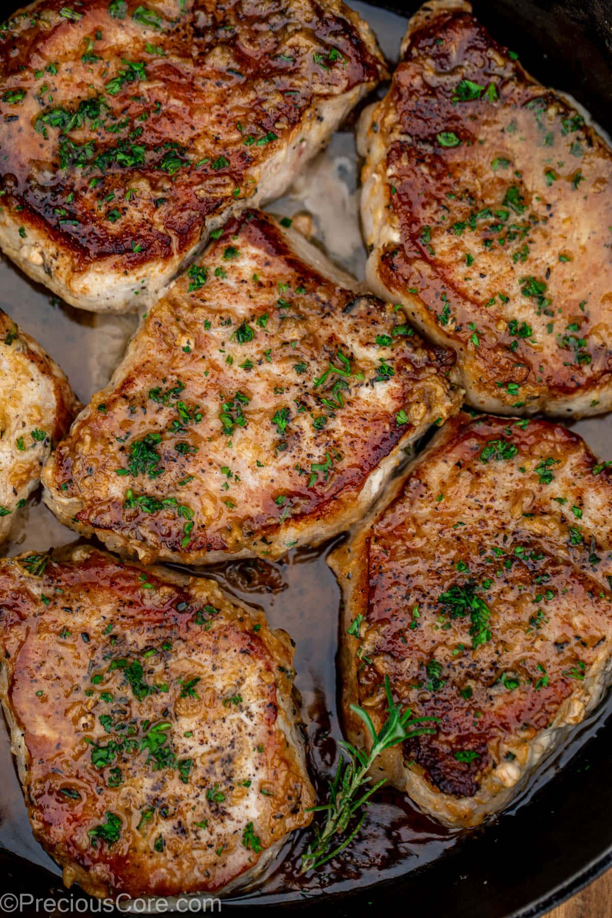 tips for preparing boneless pork chops in a cast iron skillet