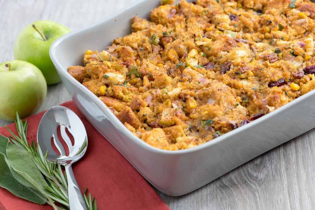 apple and pecan cornbread dressing