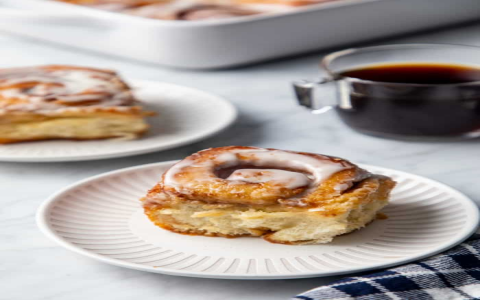 Can you make cinnamon rolls with pancake mix? Easy recipe for busy mornings!