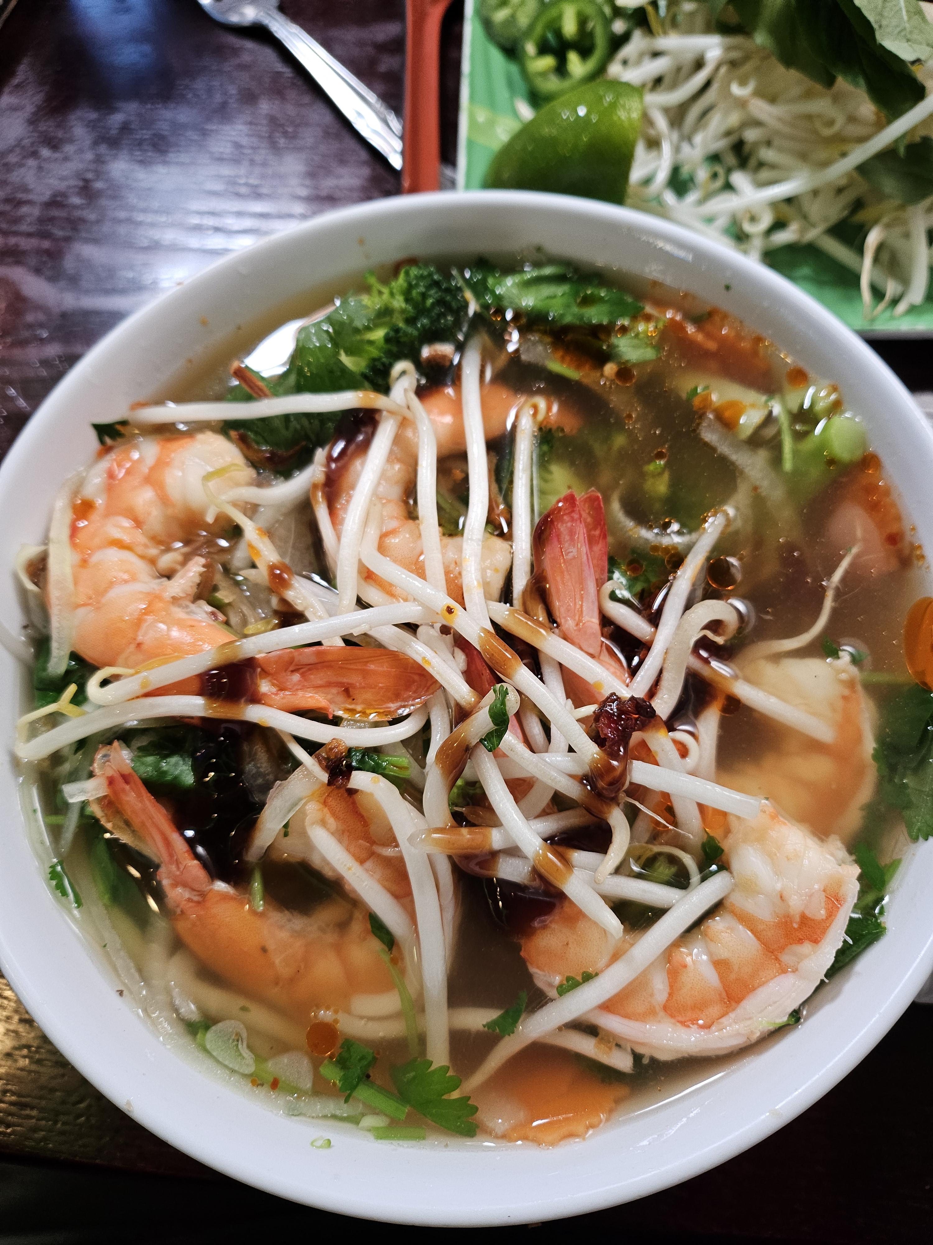 Shrimp Pho and Calories: Counting Them in a Large Bowl Made Easy