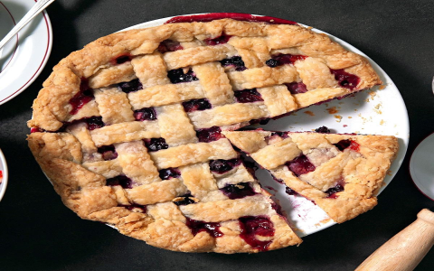 Creative recipes using canned blackberry pie filling: Beyond the Traditional Pie