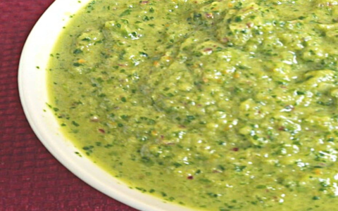 Delicious Ecuadorian Dishes with Verde for Beginners