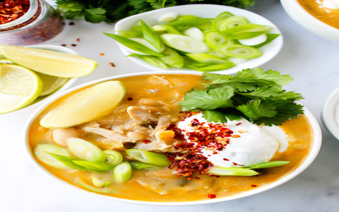 White Chicken Chili and Bread: What are the Top Picks?