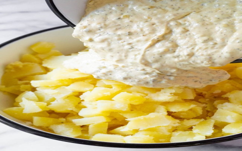 traditional hellmann's potato salad method