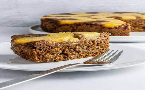 pineapple-infused carrot cake with almond flour