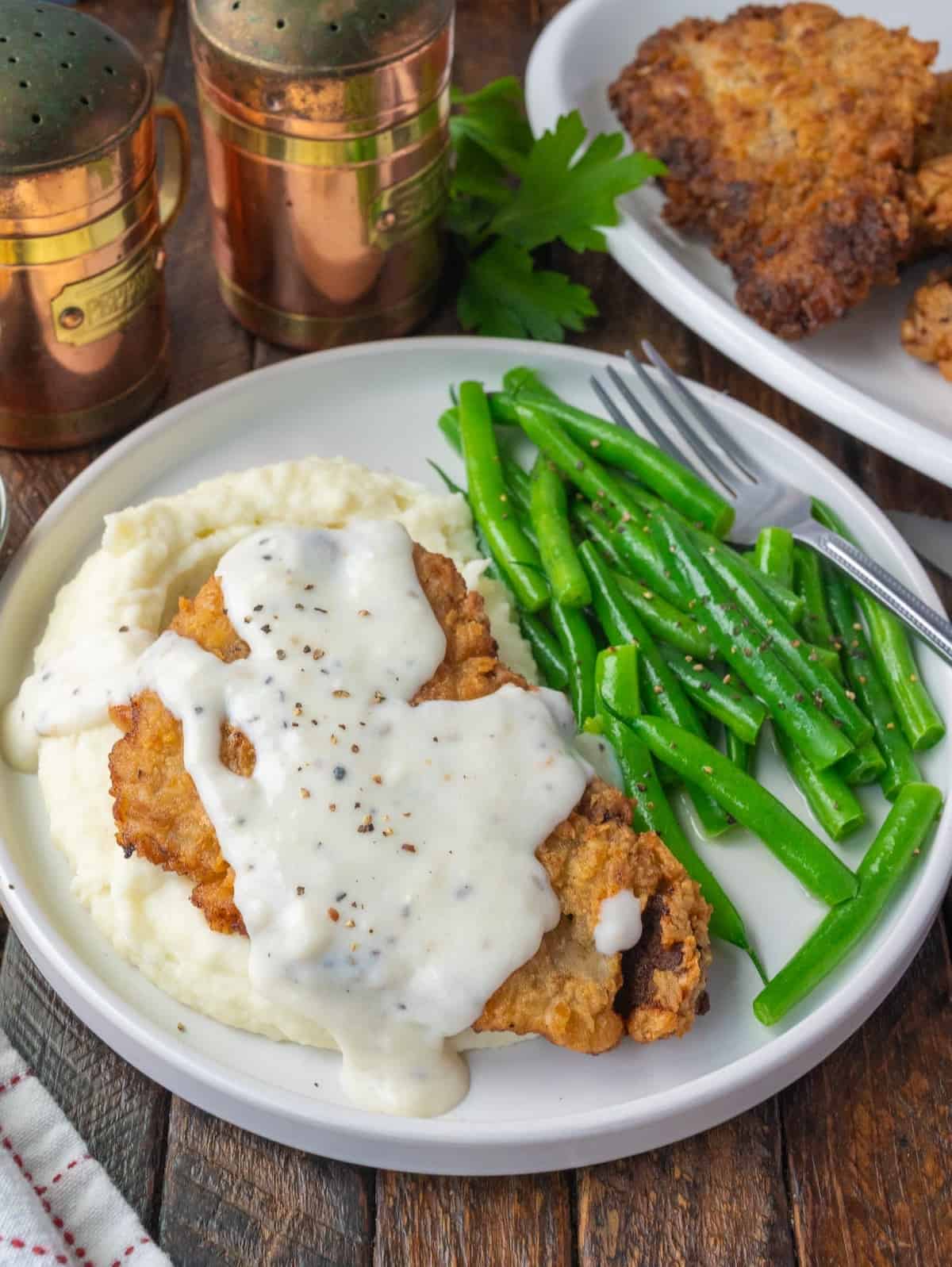 How to Make Texas Roadhouse Chicken Fried Steak: Simple Family Recipe