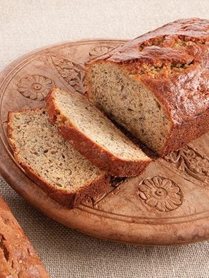 banana walnut bread recipe by paula deen