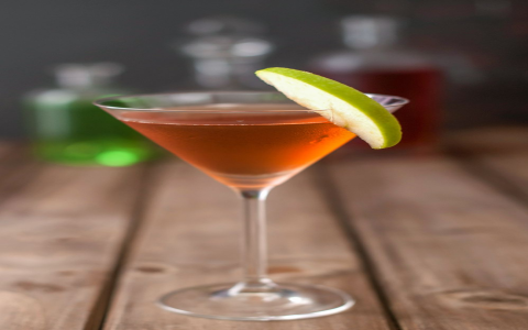 Best Mix? Crown Royal Apple and Cranberry Juice Cocktail