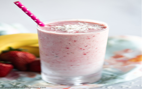 Benefits of Strawberry Banana Smoothie: Why You Should Drink It Every Day!