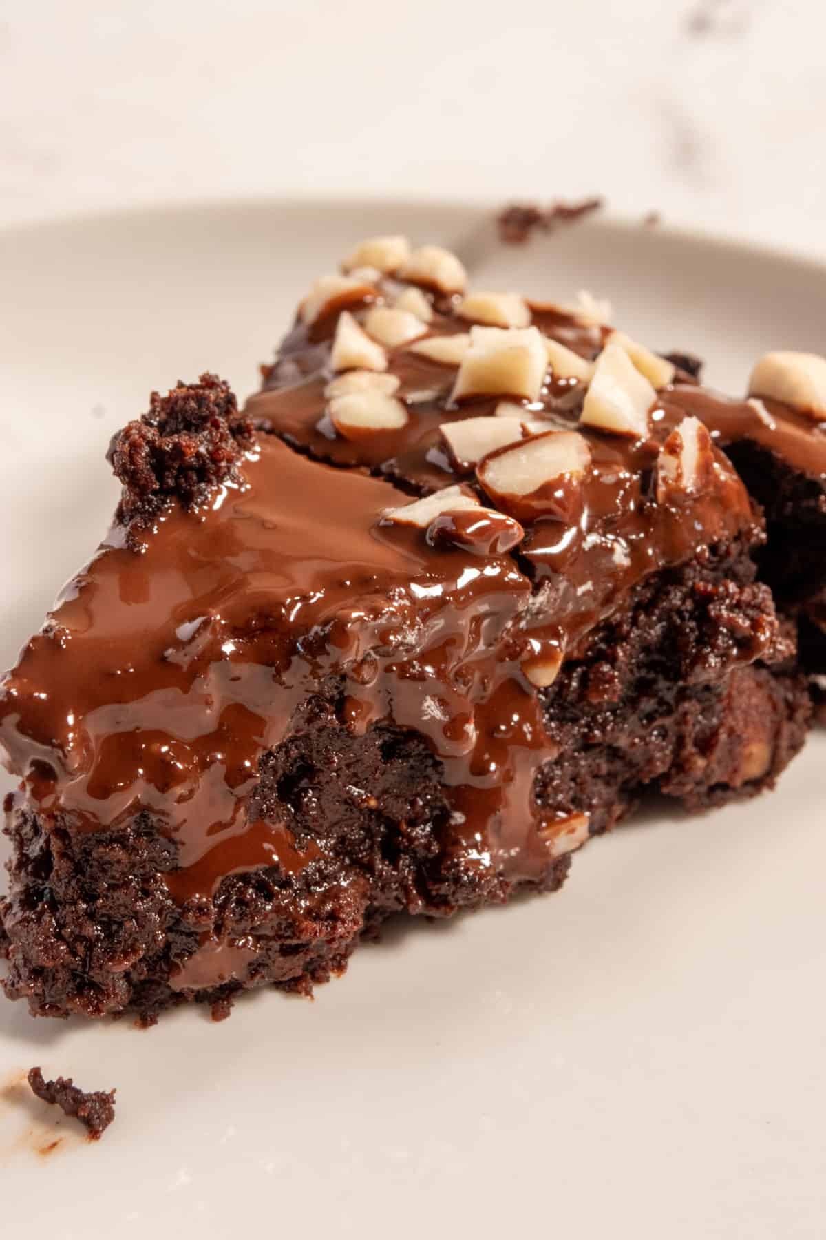 Quick & Simple Gluten-Free Vegan Chocolate Cake with Almond Flour